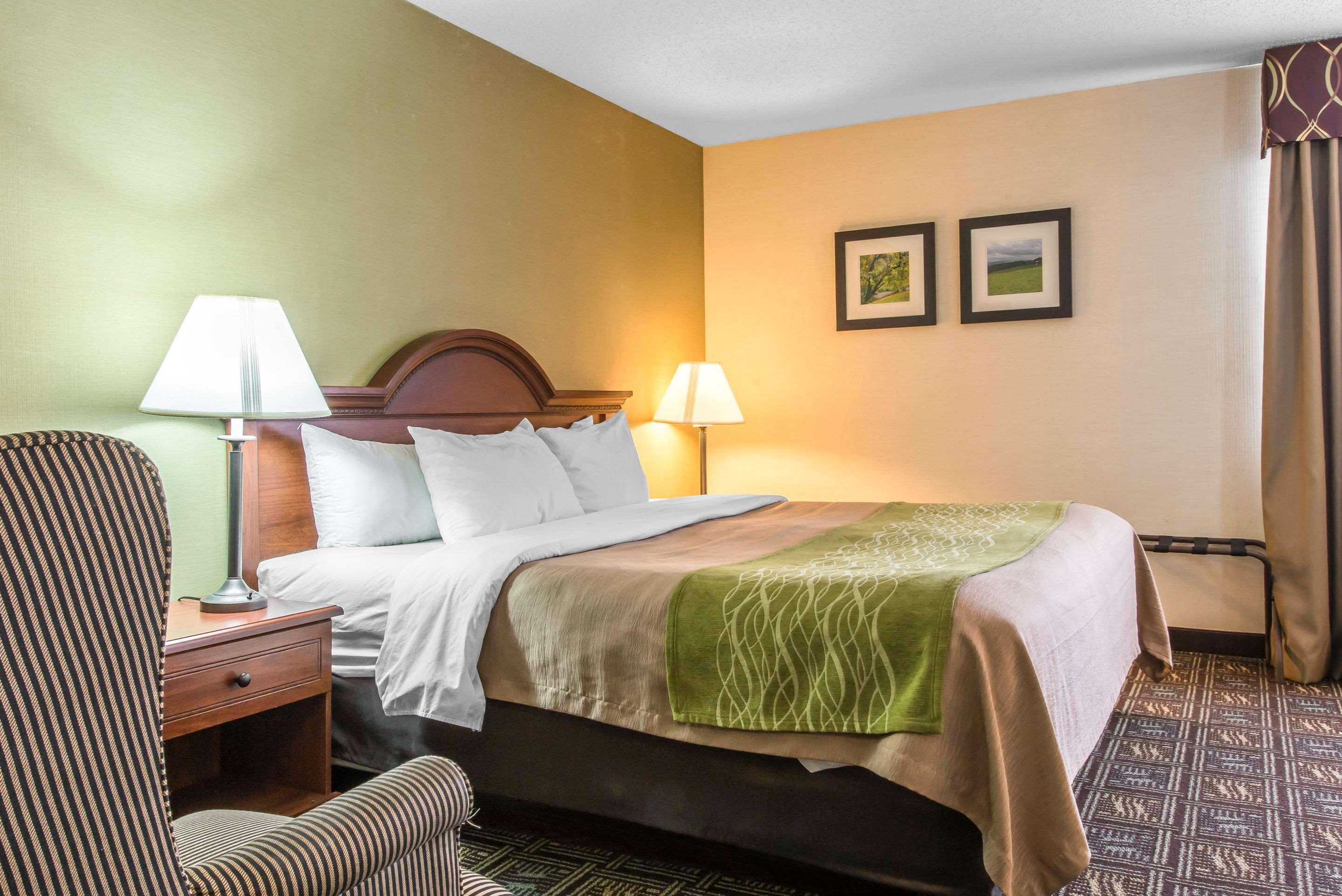 Comfort Inn Weirton Extérieur photo