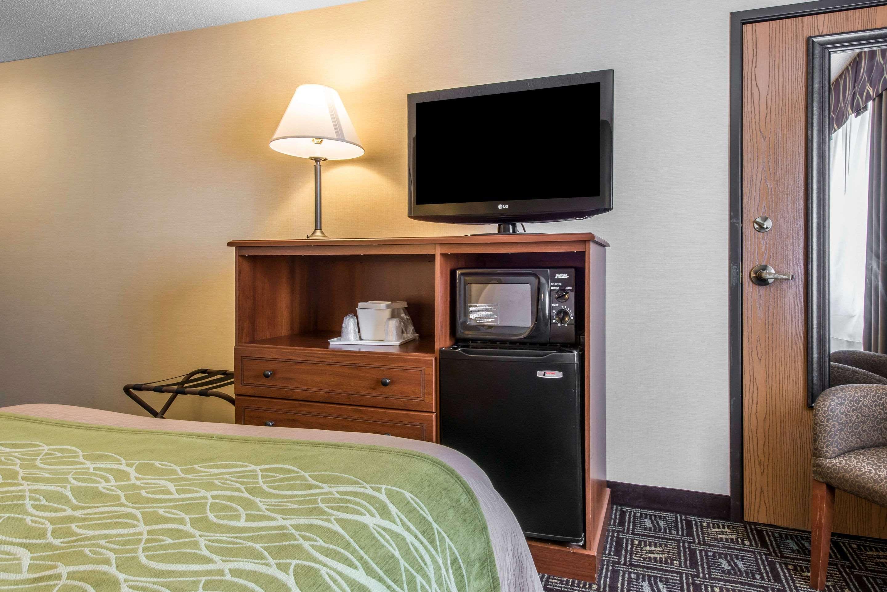 Comfort Inn Weirton Extérieur photo
