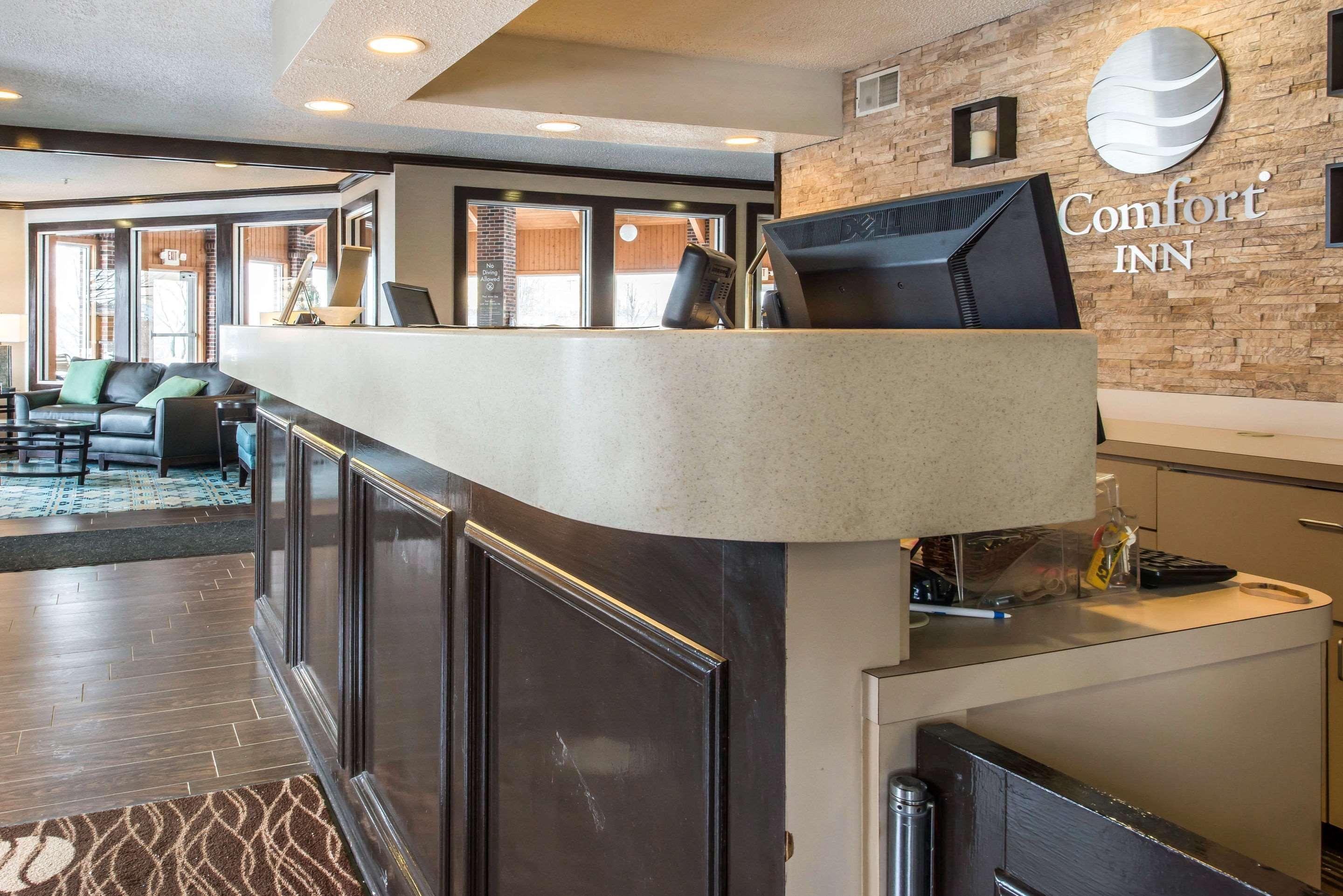 Comfort Inn Weirton Extérieur photo
