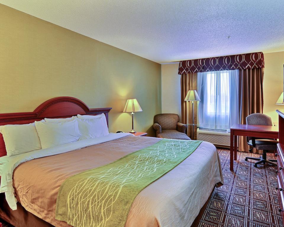 Comfort Inn Weirton Extérieur photo